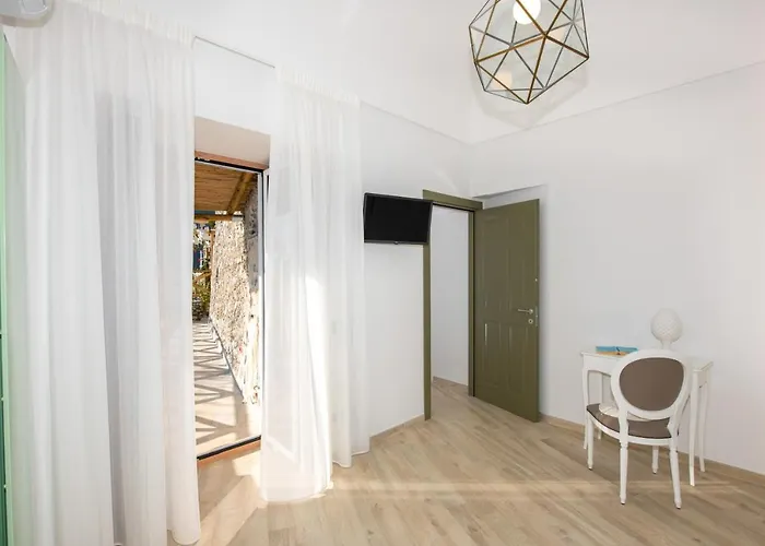 Yourhome - Casa Barba 波西塔諾